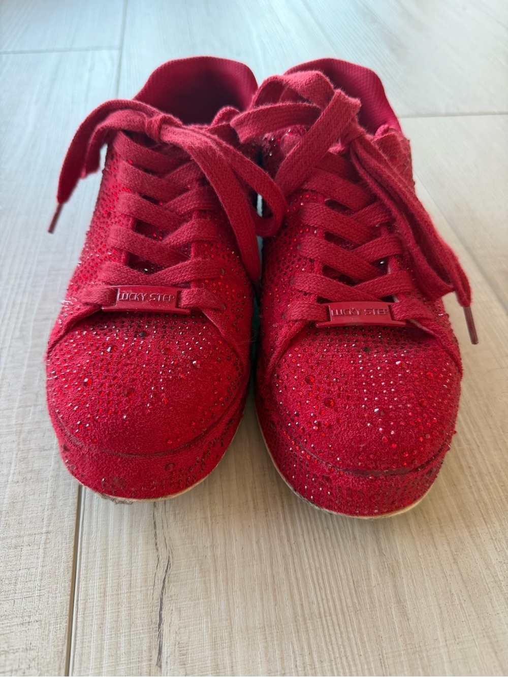 Lucky Step size 7' Red Glitter Lace-Up Sneakers - Dorothy Shoes
